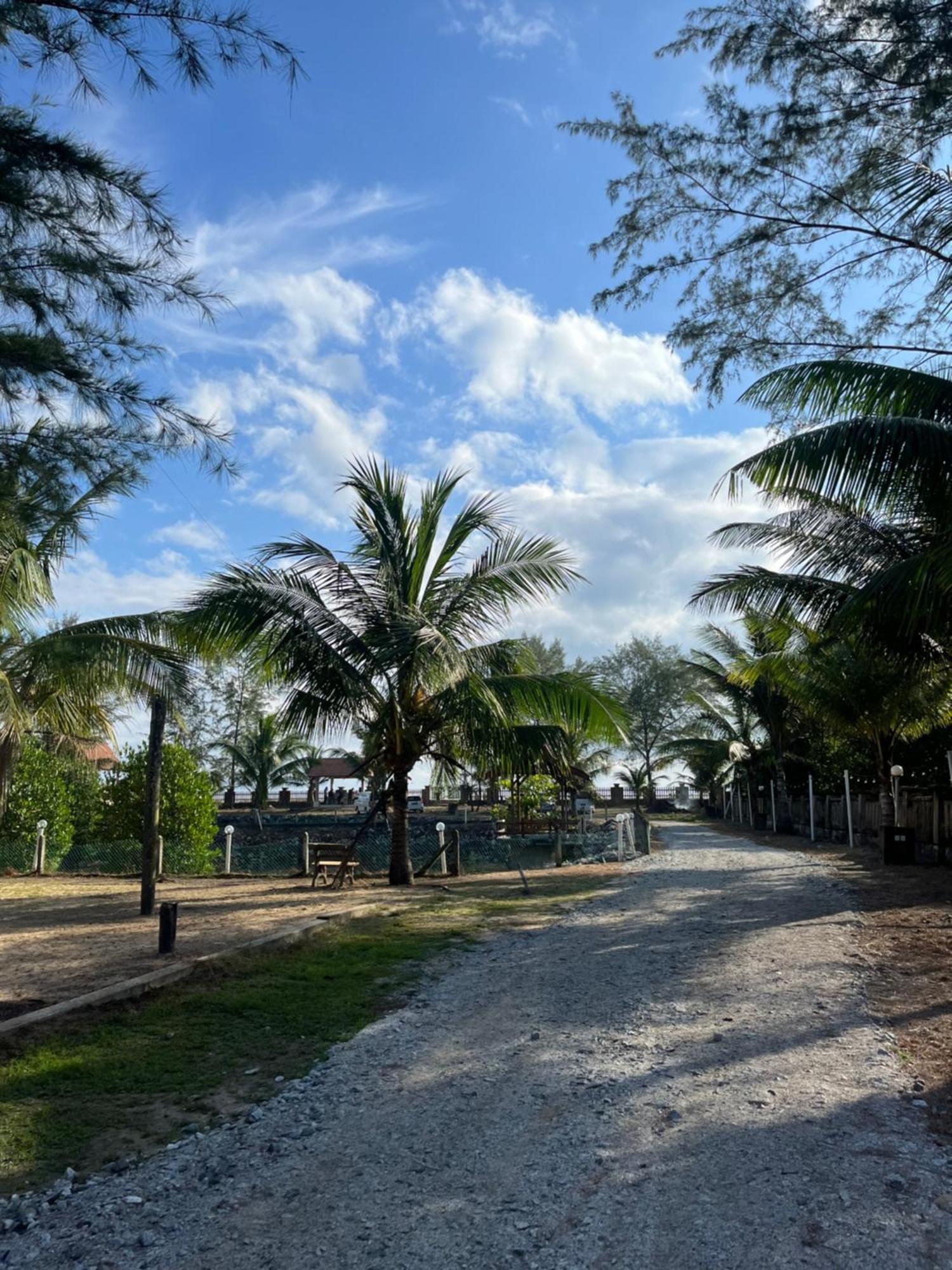 Kanza Beach Inn มารัง ภายนอก รูปภาพ